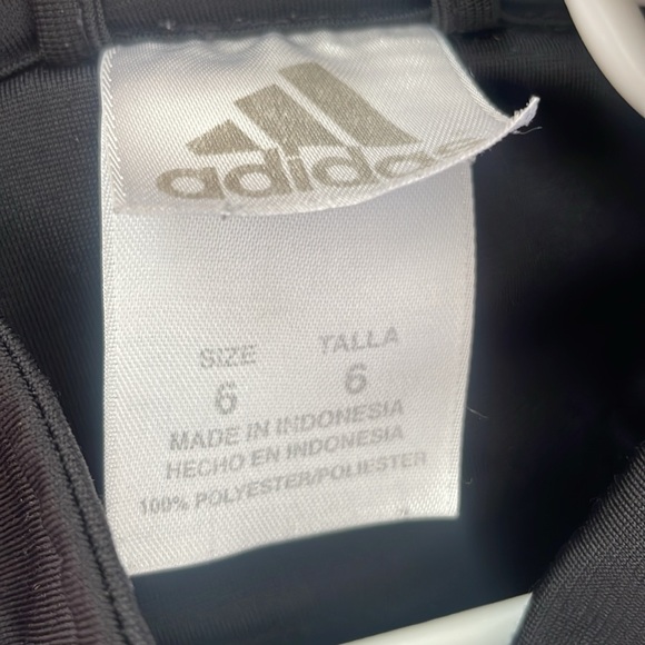 Adidas sweater - Picture 5 of 5